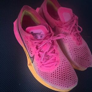 Nike vaporfly. Size 6.5. Good condition.